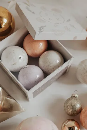 BATH BOMB GIFT BOX
