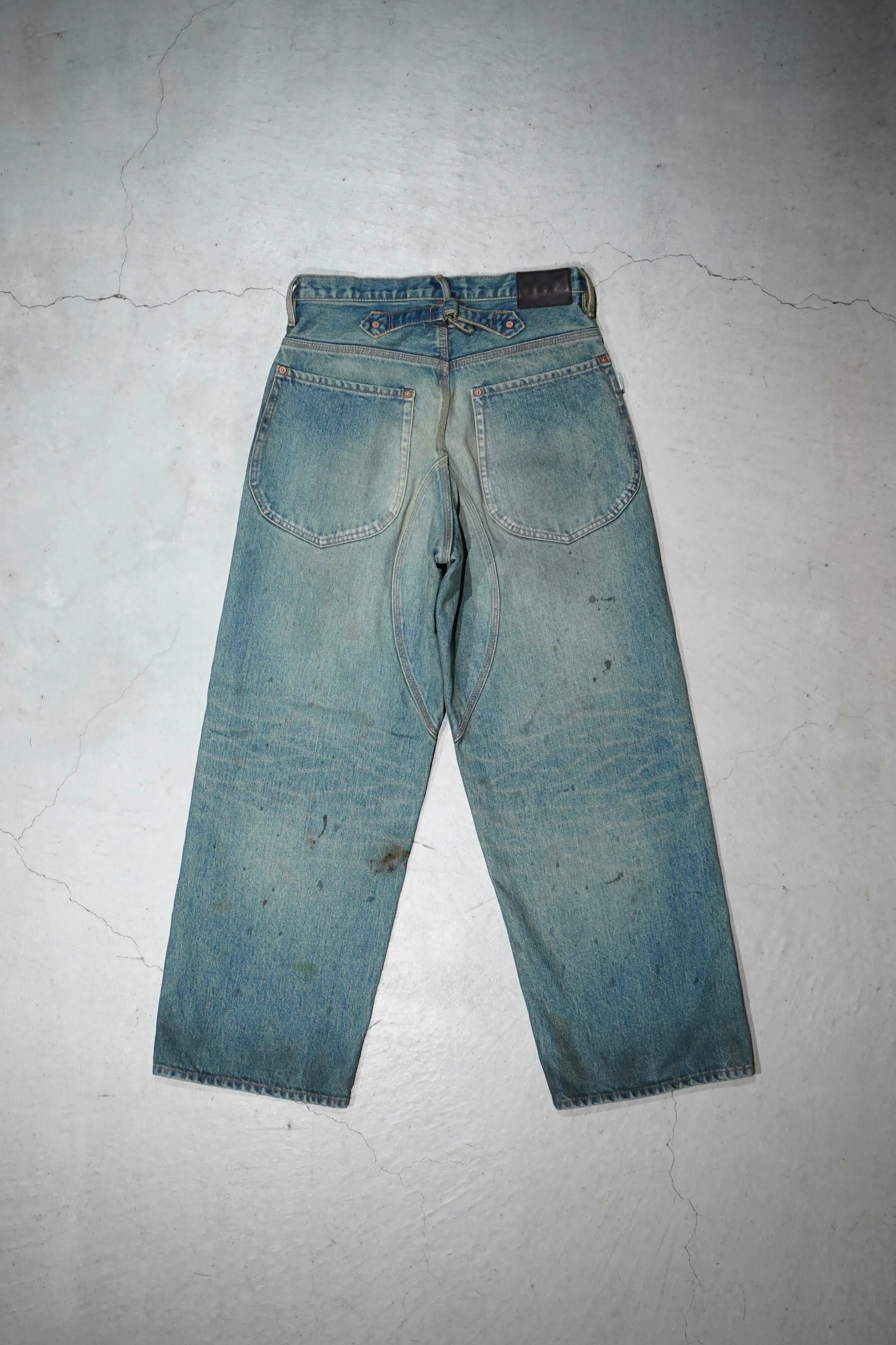 SUGARHILL OILED FADE DOUBLE KNEE DENIM PANTS